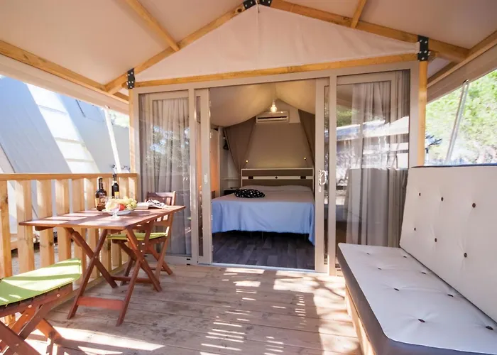 Europa * カポリーヴェリ